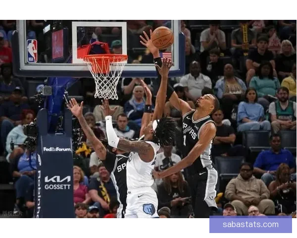 文班亚马季后赛首战期待马刺主场爆满相信现场氛围超乎预期