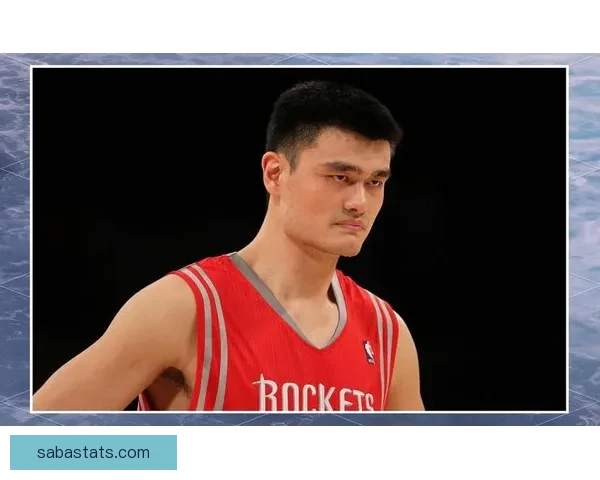 他在NBA的影响力堪比姚明 被誉为中国篮球的名片和全球代言人