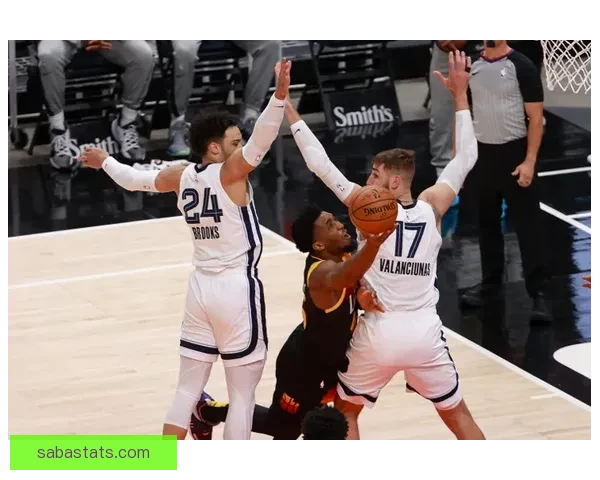 文班进攻爆发创两项历史纪录 火箭新星9记三分跻身队史第三