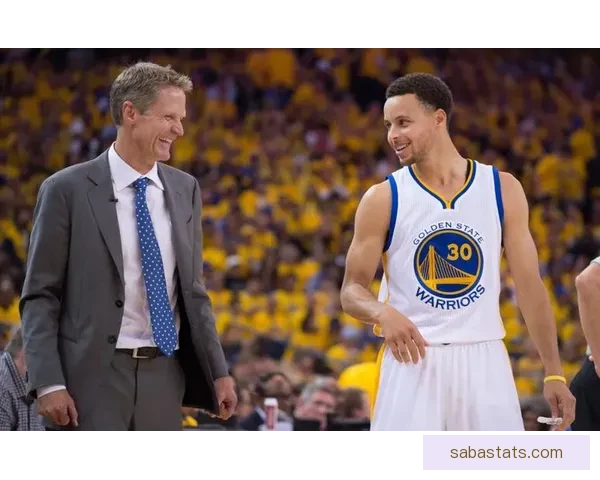 科尔：库里尚未参与对抗训练 大家为穆迪的伤病深感遗憾